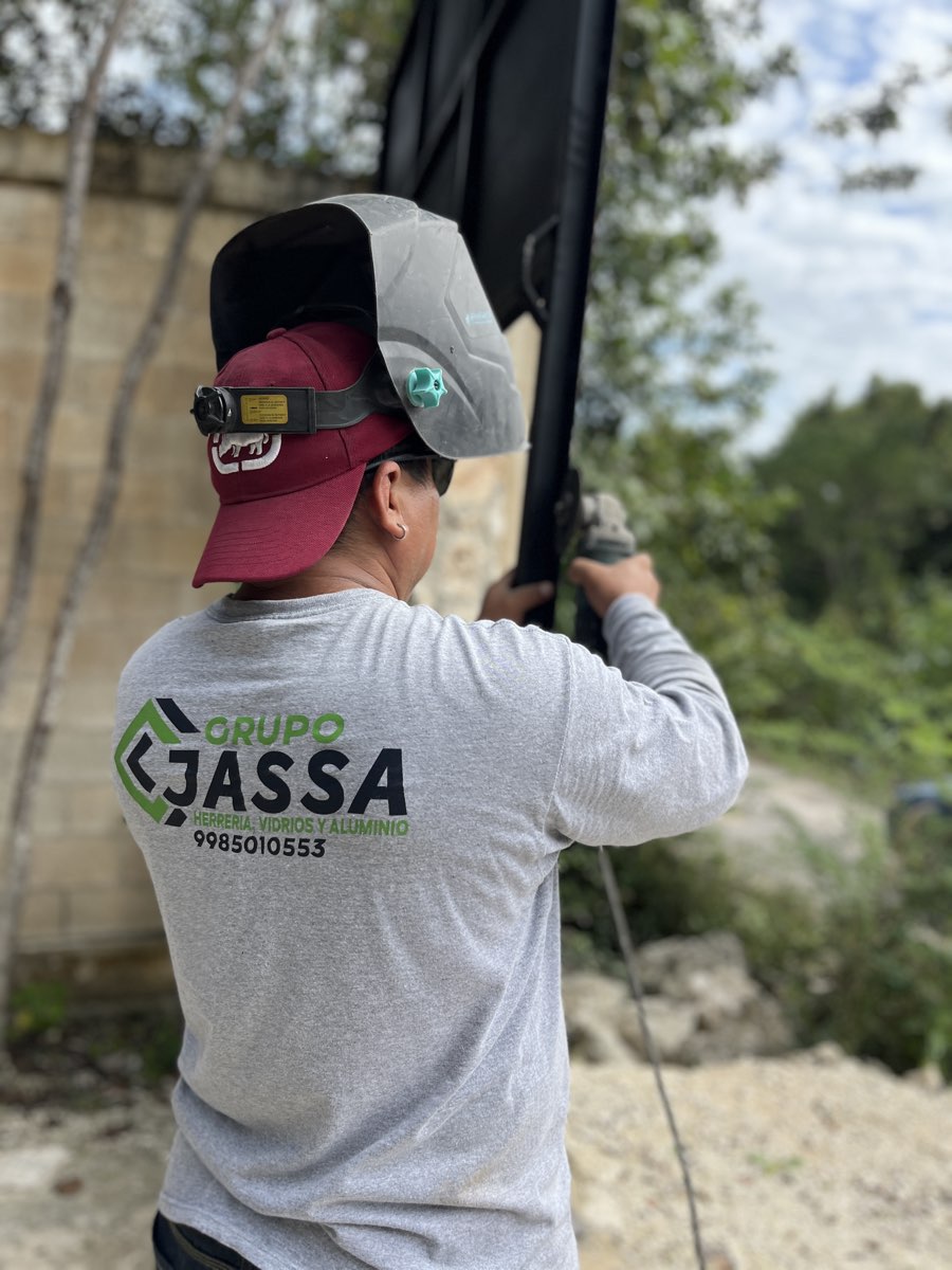 Atención correctiva en herrería y soldadura por Grupo Jassa